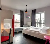MEININGER Hotel Berlin Alexanderplatz Unterkunftsbild  &ndash; Klassenfahrt Berlin von Jugendtours