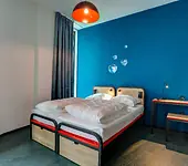 MEININGER Hotel Amsterdam Amstelstation Unterkunftsbild  &ndash; Klassenfahrt Amsterdam von Jugendtours