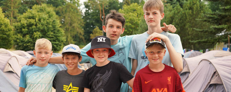 Angelcamp Mecklenburger Seenplatte jetzt buchen! Angelcamp Mecklenburger Seenplatte jetzt buchen!