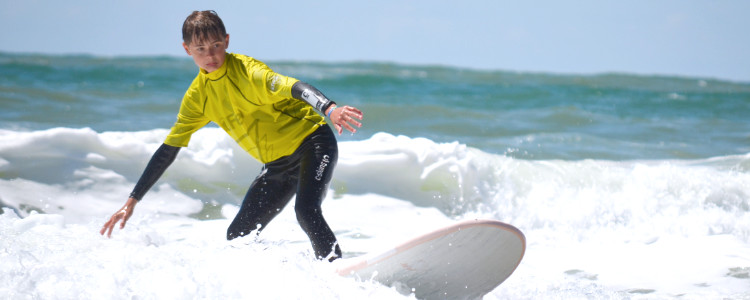 Teensclub Atlantik Surfcamp jetzt buchen! Teensclub Atlantik Surfcamp jetzt buchen!