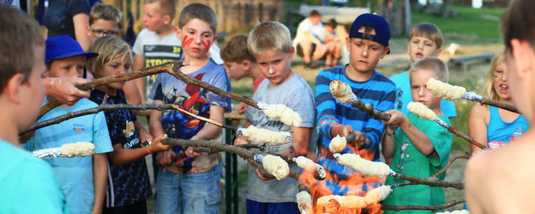 Indianercamp Mecklenburg jetzt buchen! Indianercamp Mecklenburg jetzt buchen!