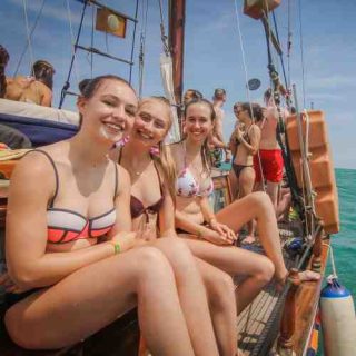 Mauris Segelkutter - chillen und Sonnenbaden